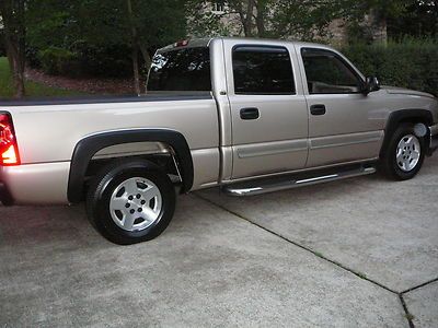 Silverado lt 2wd excellent condition good carfax 5.3 liter