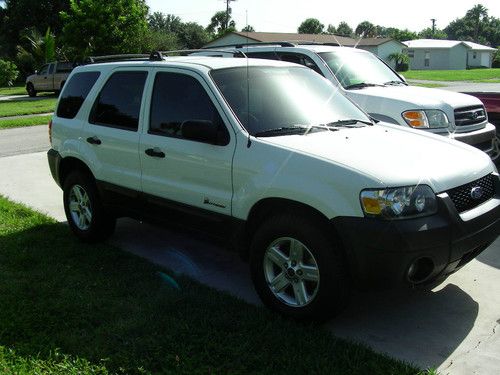 Ford escape/2005 ford escape hybrid 4x4 sport utility 4-door 2.3l