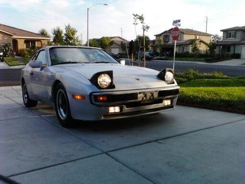 1983 porsche 944 silver &amp; black original california car rust free back yard find