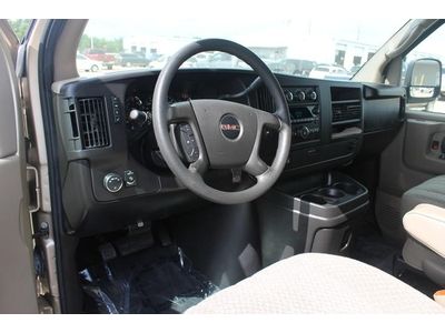 LT van handicap wheelchair lift Clean Finance  passanger gmc, US $15,950.00, image 7
