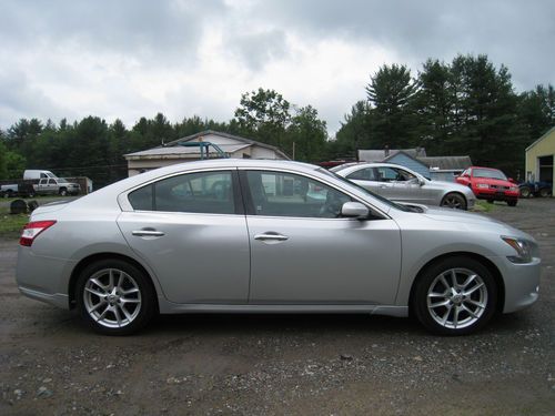 2010 nissan maxima s sedan loaded salvage repairable project flood no reserve