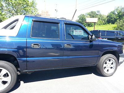 2004 silverado avalanche clean runs great