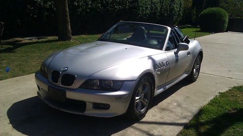 2001 bmw z3 roadster 2 drs. automatic low milles