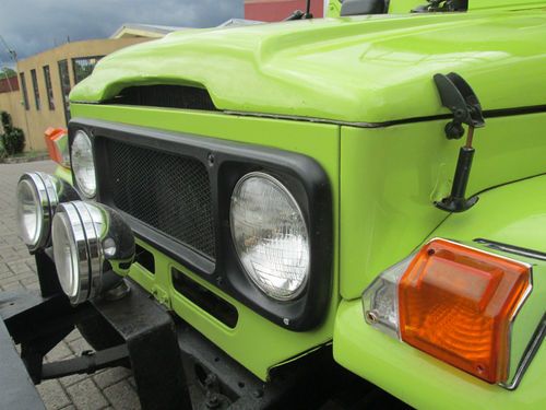 Toyota Land Cruiser Troop Carrier