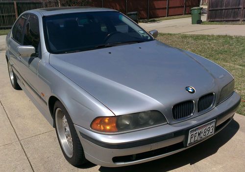 2000 bmw 528i - 124k - silver on grey - auto - cold a/c - sport package