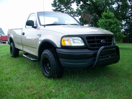 1999 ford f-150 4x4 reg. cab 22,000 miles