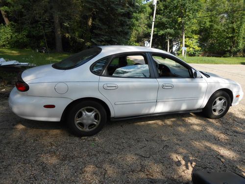 1998 ford taurus lx sedan 4-door 3.0l