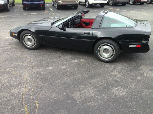 1987 chevrolet corvette base hatchback 2-door 5.7l