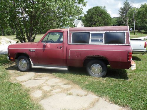 1983 dodge ram 150 pick up