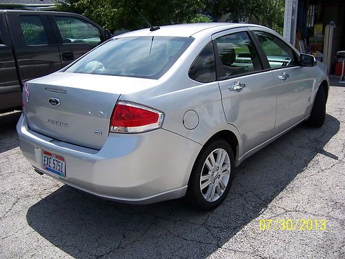 2010 Ford Focus SEL Sedan 4-Door Sunroof & Leather Seats Hard to find this model, US $13,800.00, image 3