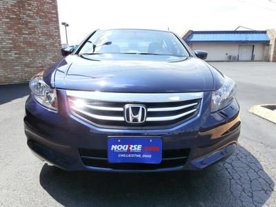 Warranty One owner Smoke free Absolute sale Clean Excellent condition Low miles, image 2