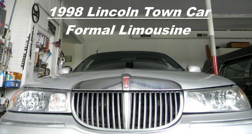 1998 lincoln town car-formal limousine
