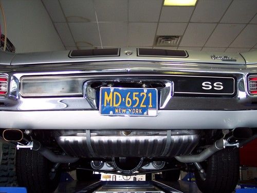 1970 Chevelle  SS 454 4 Speed  12 bolt Tribute -Body off Resto, image 21