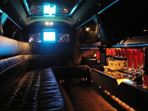 1999 LINCOLN TOWN CAR LIMOUSINE BLACK 10 PASS. BUILT BY DABRYAN SUPER CLEAN!!!, image 7
