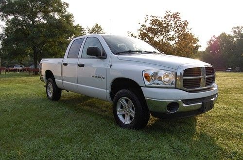 2007 Dodge Ram 1500 SLT Quad Cab, 4 wheel drive, 4.7 Liter V8 Magnum, Alloys, US $10,995.00, image 7