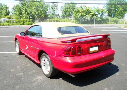1998 Ford Mustang GT Convertible 5 speed - Mint Time Capsule, image 3