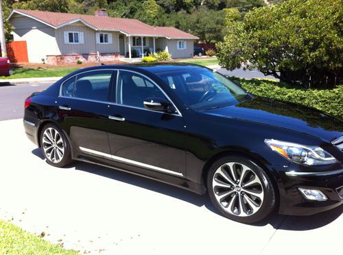 Black 2012 hyundai genesis r-spec - 9,500 miles - extended warranty