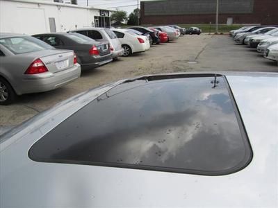 GLS Hatchback 2.0L Monsoon Sound System Premium Sound System Side Air Bag System, image 8