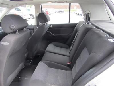 GLS Hatchback 2.0L Monsoon Sound System Premium Sound System Side Air Bag System, image 10