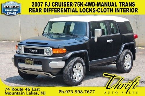 07 fj cruiser-75k-4wd-manual trans-rear differential locks-cloth interior