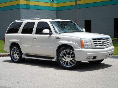 2004 cadillac escalade capt chairs 22" wheels