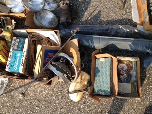 1963 Volkswagen Bus w/Sunroof, Cargo Rack, Trailer, Cabinets/Fridge, and Parts, image 14