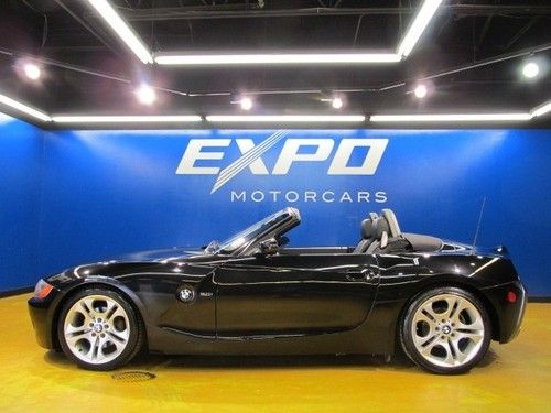 Bmw z4 3.0i convertible manual low miles 66k