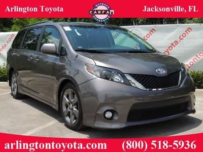 2011 toyota sienna se certified 3.5l  se preferred package dvd