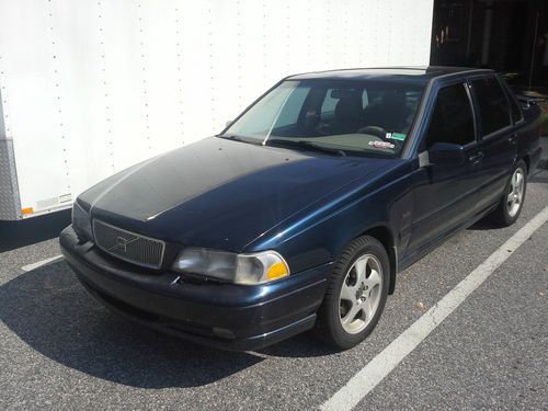 1998 volvo s70 t5 sedan 4-door 2.3l