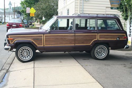 1988 jeep grand wagoneer limited original paint &amp; beautiful original interior