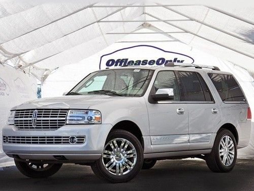 Back up camera moonroof 20 chrome wheels 3rd row seat off lease only