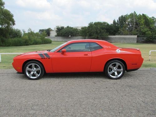 09 challenger r/t orange/blk lthr 5.7l hemi 19k nav roof chrome whls immac