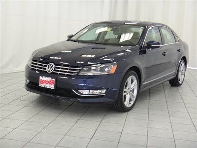 2.0l 4 cyl turbocharged clean diesel technology loaded navi pwr moonroof leath