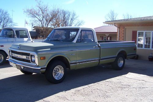 1969 chevrolet c-10 pickup