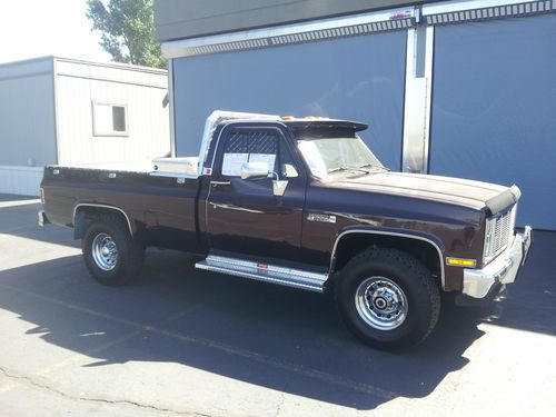 1987 3/4 ton gmc 4x4.  ground up restoration