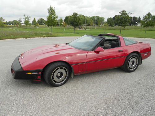 1986 chev corvette 73,000 miles red  automatic     no reserve