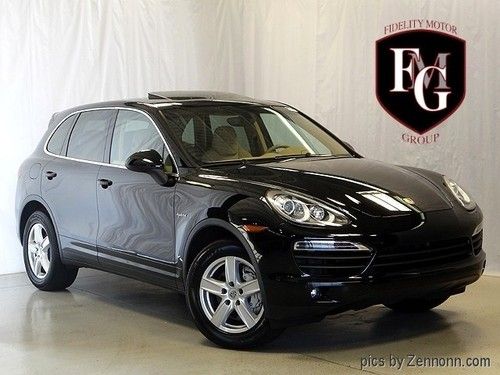 2012 porsche s hybrd, awd, nav, hs