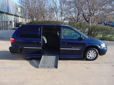 Braun entervan wheelchair handicap van transfer seat handicapped 80 pictures