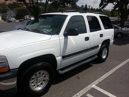 2005 chevy tahoe**great truck**well maintained**