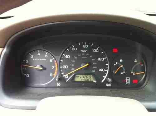 2001 Honda Accord EX Sedan 4-Door 2.3L, image 2