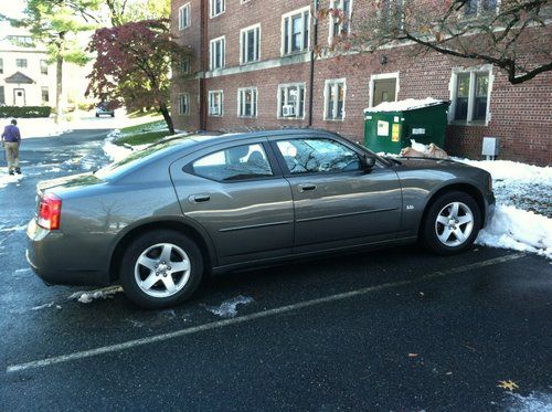 Dodge charger sxt v6 3.5l