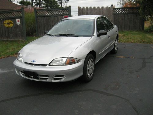 2002 chevrolet cavalier base sedan 4-door 2.2l runs on natural gas or gasoline