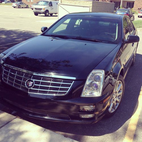 2005 cadillac sts platinum edition sedan 4-door 4.6l awd, navi, fully loaded