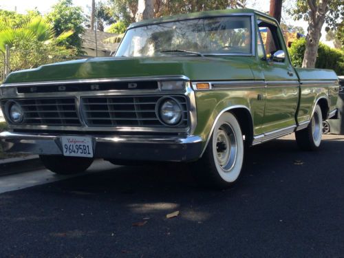 1973 ford f100 ranger short bed, medium metallic green