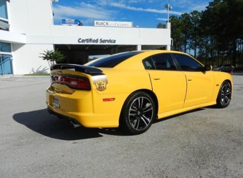 2012 Dodge Charger SRT8 Sedan 4-Door 6.4L Superbee, image 4