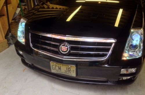 Cadillac 2006 STS All Black Beauty 21600 Miles Garage Kept Pristine Condtion, image 10