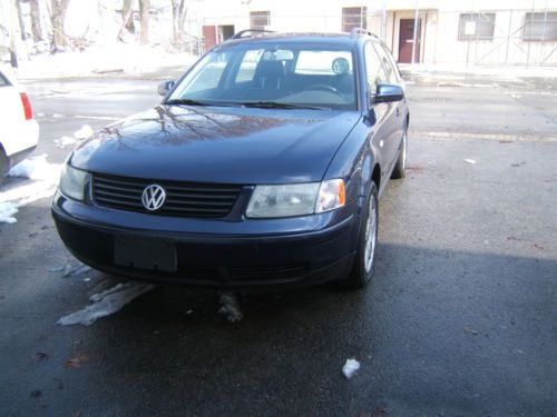 2000 volkswagen passat tdi wagon 5 speed glx model, 49.7 mpg!