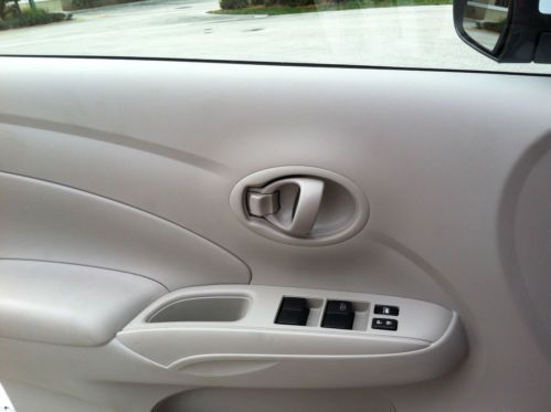 2012 Nissan Versa SV 4 door sedan, 1,015 MILES, One Owner, LIKE NEW !, US $13,995.00, image 12