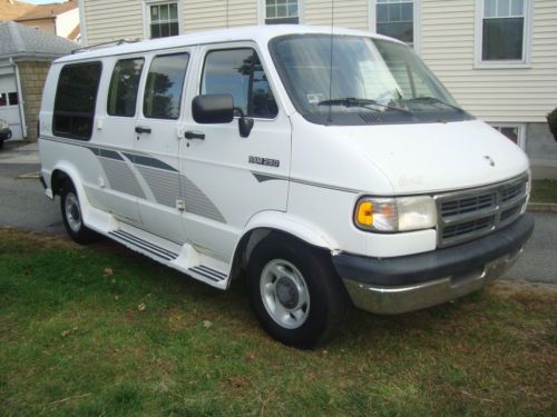 1994 dodge ram van b 250,7 passengers,run great,no reserve price auction@@@@@@@@