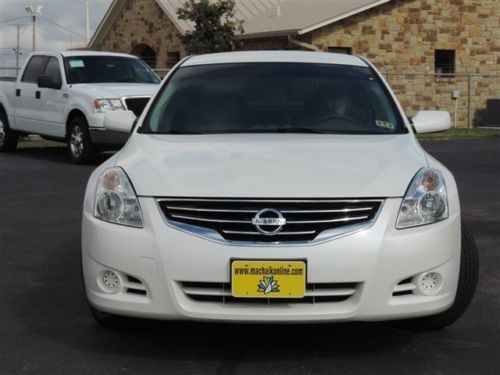 2.5 2.5L Front Wheel Drive Power Steering 4-Wheel Disc Brakes Wheel Covers A/C, image 6